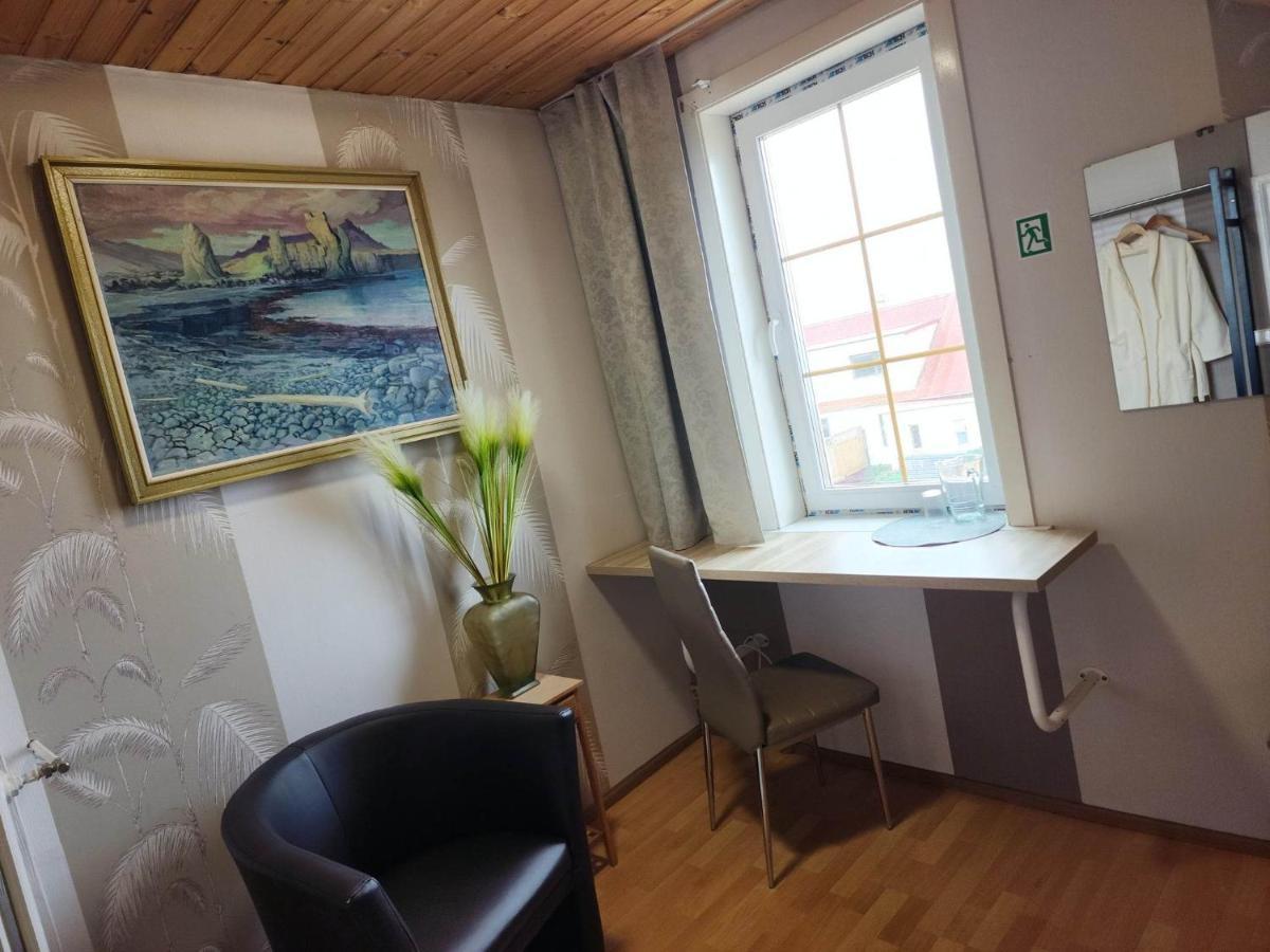 Guesthouse Kiljan ブリョンドゥオース エクステリア 写真