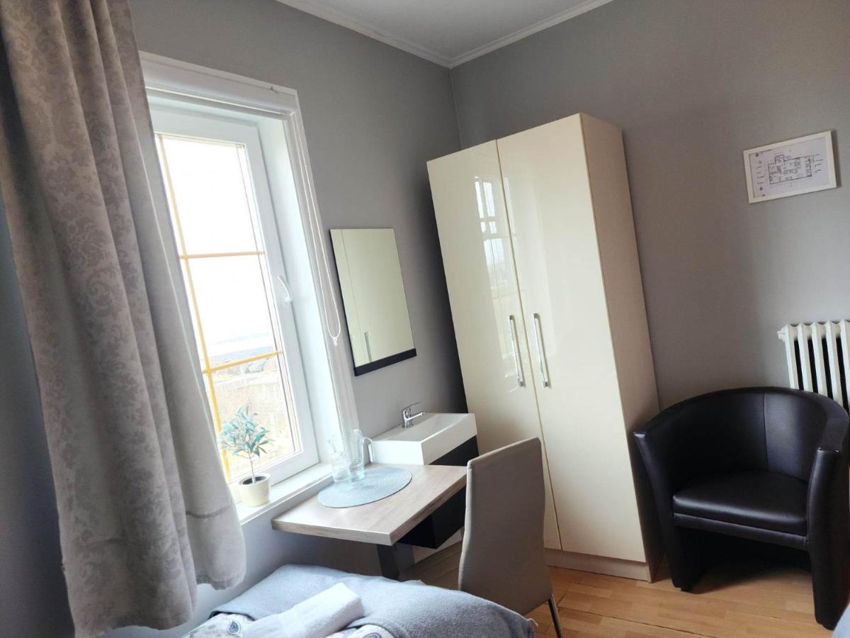 Guesthouse Kiljan ブリョンドゥオース エクステリア 写真