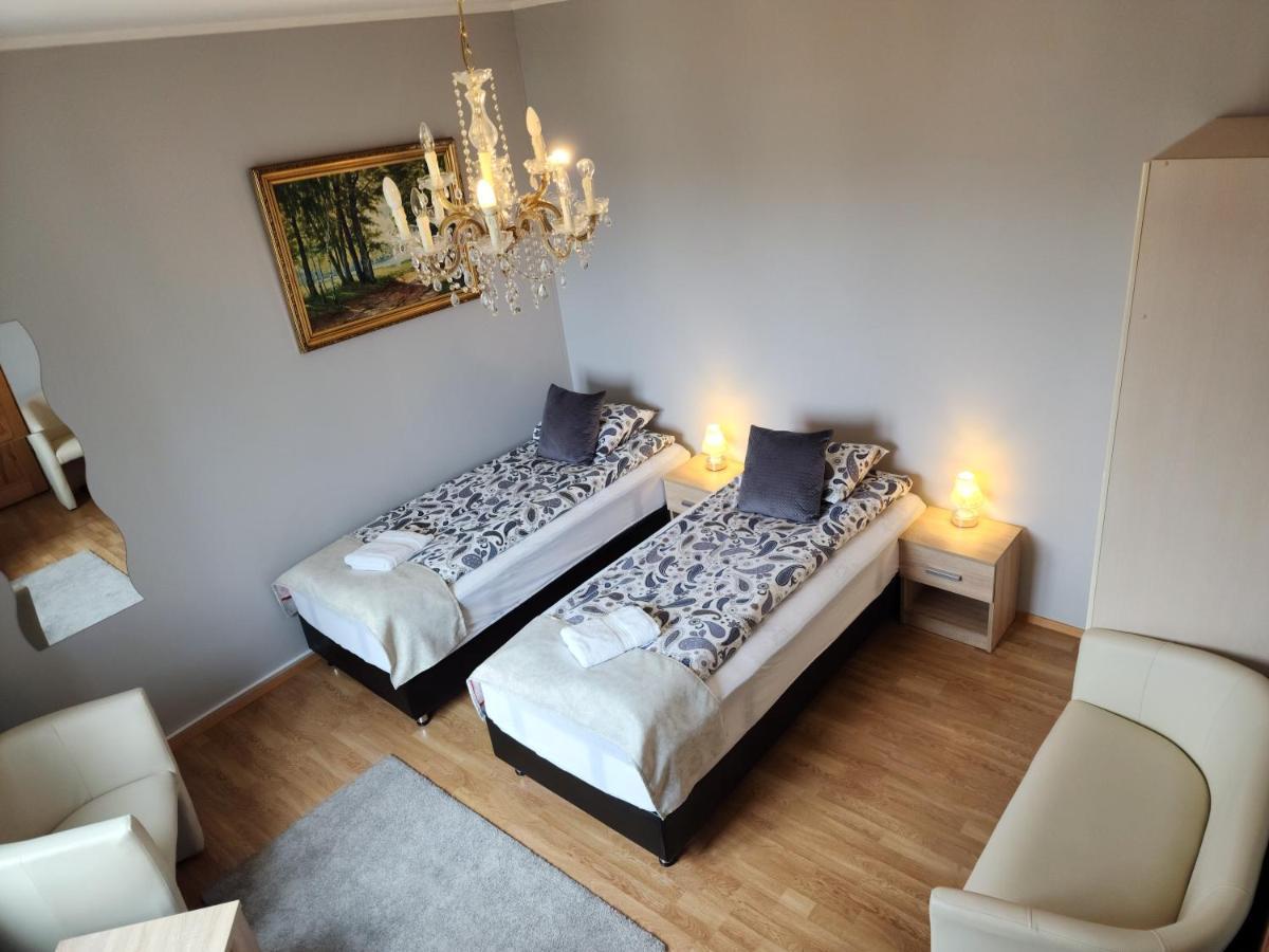 Guesthouse Kiljan ブリョンドゥオース エクステリア 写真