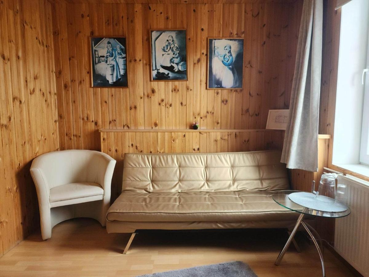 Guesthouse Kiljan ブリョンドゥオース エクステリア 写真